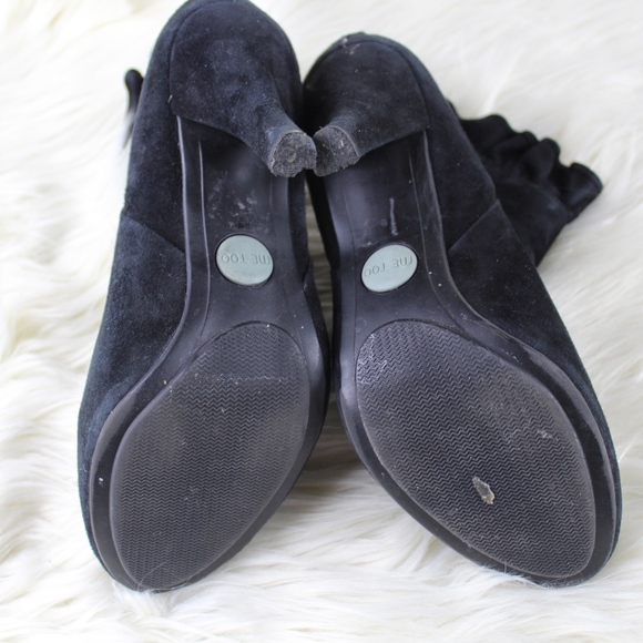 Me Too Juju Suede Ruffle Ankle Booties Pumps - Picture 6 of 7